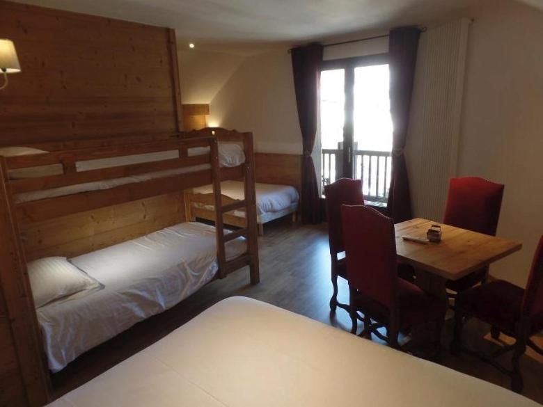 Hotel Les Vallois Vallouise Pokoj fotografie